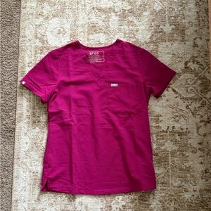 Figs V-Neck Scrub Top in Berry Magenta